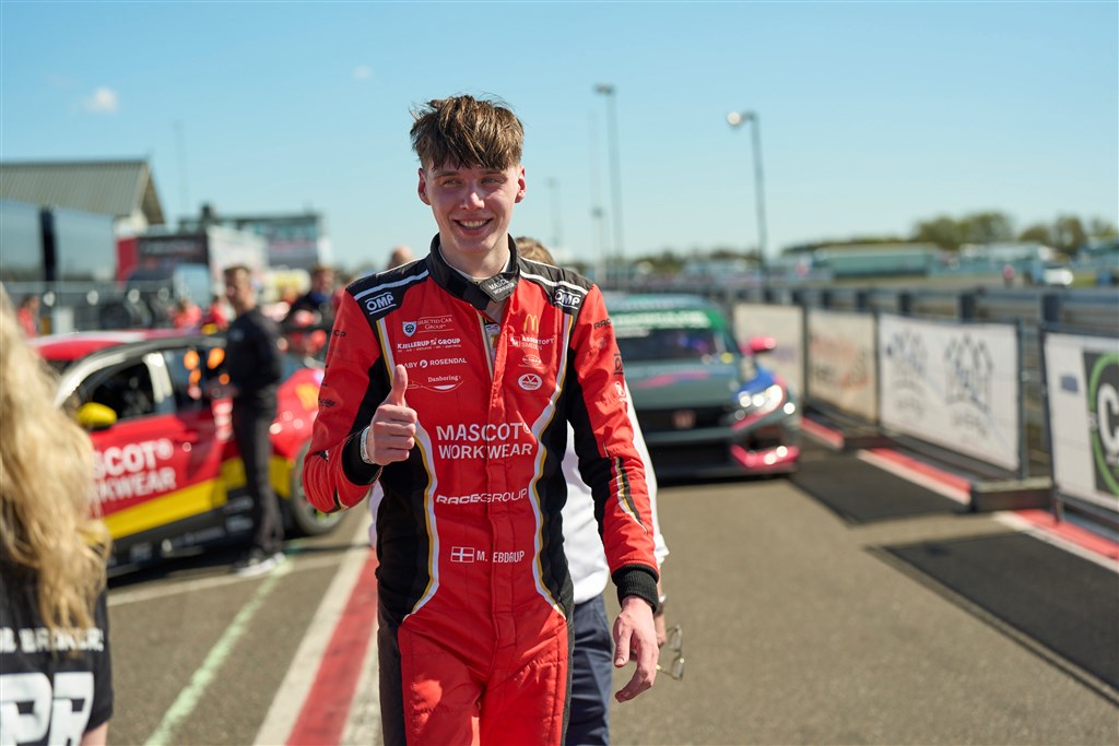 Det er Malte mod Kasper til Night Race.
(Foto: TCR Denmark)